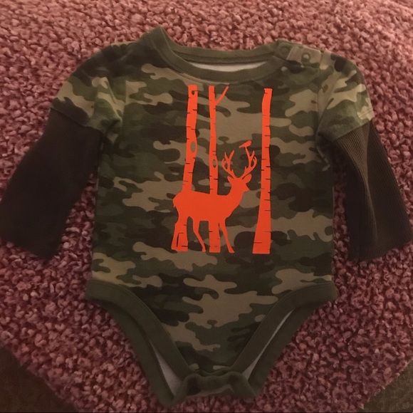 Deer peek a boo Graphic Bodysuit - Picture 2 of 7